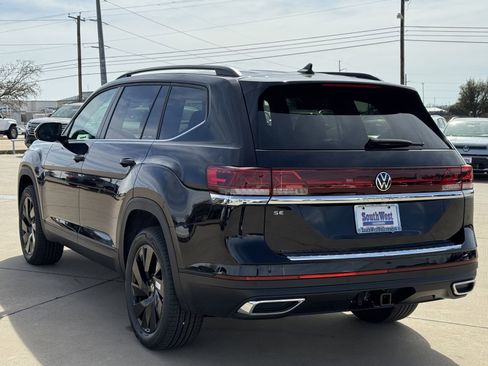 New 2026 Volkswagen Atlas SE image 6