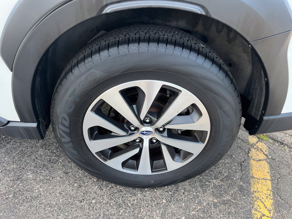 Certified 2024 Subaru Outback Premium AWD/4WD image 11