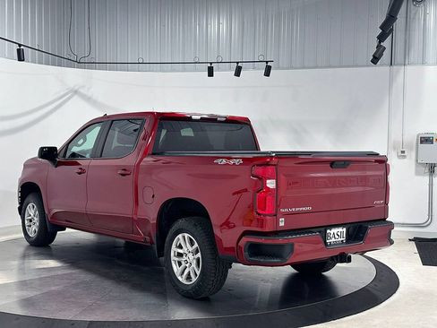 Used 2022 Chevrolet Silverado 1500 RST AWD/4WD image 13