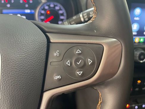 Used 2023 GMC Terrain AT4 w/ Infotainment Package II AWD/4WD image 9