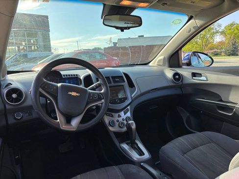 Used 2013 Chevrolet Sonic LT FWD image 18