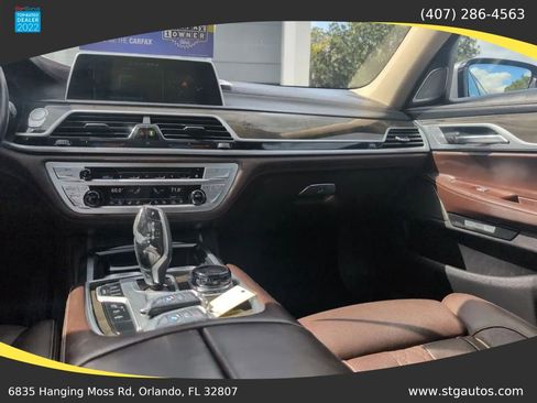 Used 2016 BMW 740i RWD image 21