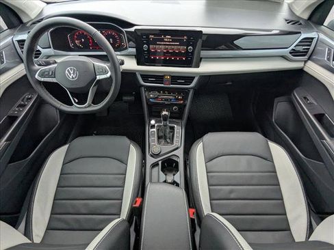 New 2026 Volkswagen Taos SEL image 16