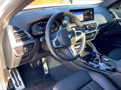 Certified 2024 BMW X4 M40i w/ Premium Package image 18