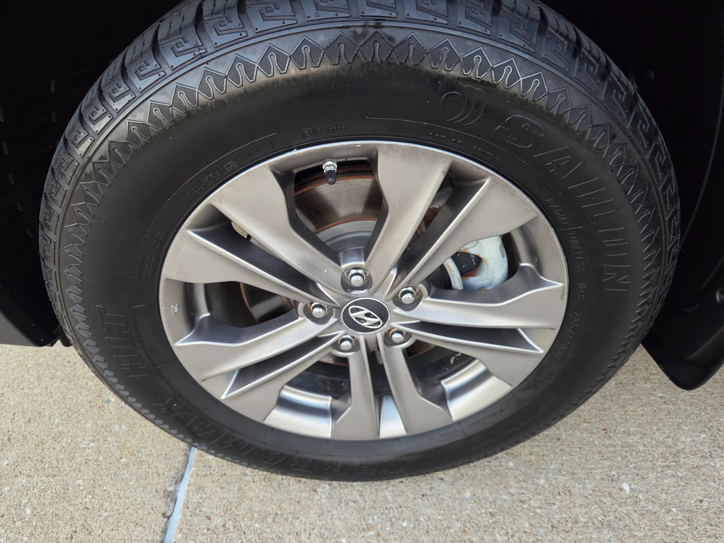 Used 2013 Hyundai Santa Fe Sport FWD image 48