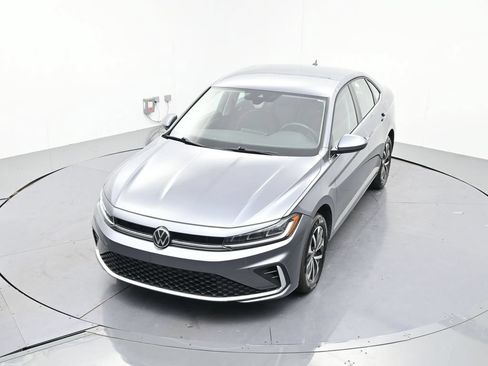 Used 2025 Volkswagen Jetta S FWD image 16