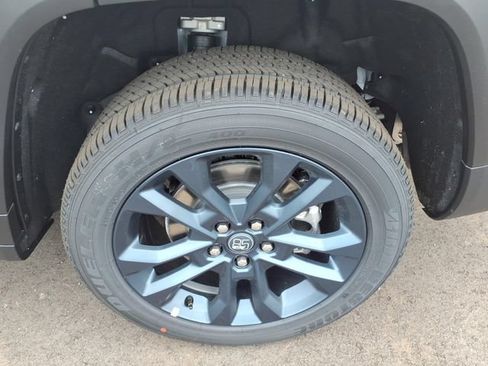 New 2026 Jeep Grand Cherokee L Limited AWD/4WD image 4