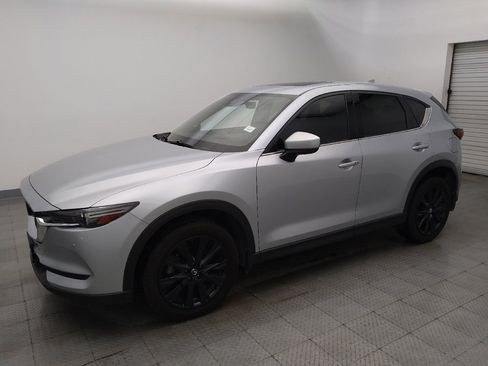 Used 2019 MAZDA CX-5 Signature AWD/4WD image 2