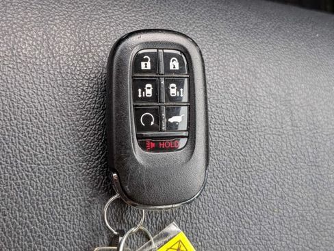 Used 2025 Honda Odyssey EX-L image 31