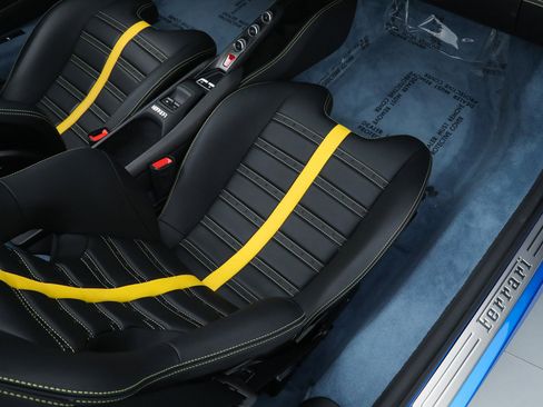 Certified 2022 Ferrari F8 Tributo RWD image 24