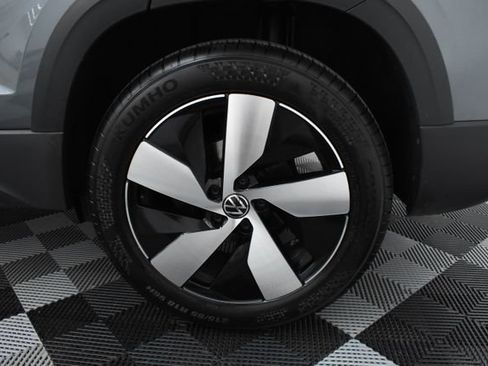 Used 2024 Volkswagen Taos S image 12