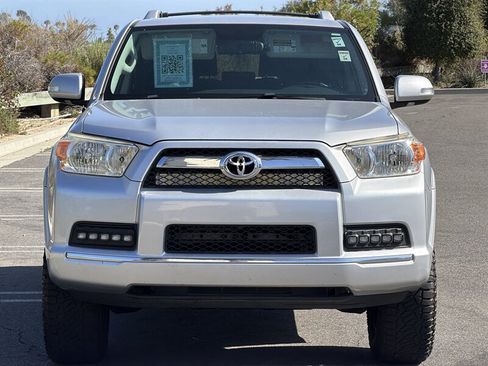 Used 2012 Toyota 4Runner SR5 RWD image 9