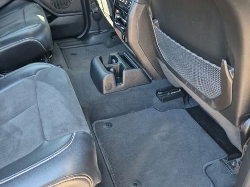 Used 2023 Jeep Grand Cherokee L Laredo AWD/4WD image 37