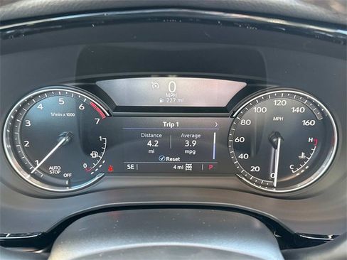 New 2025 Cadillac XT5 Luxury image 29