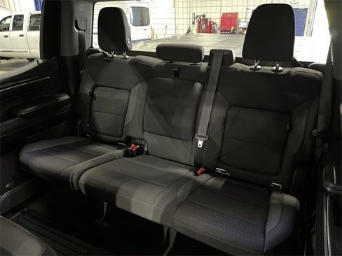 Used 2024 GMC Sierra 1500 Elevation image 27