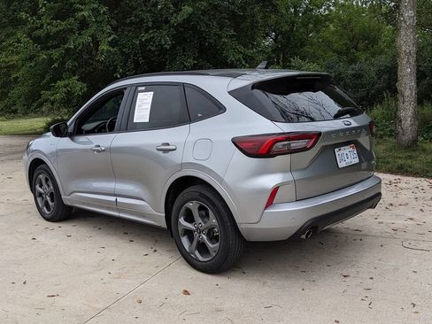 Used 2024 Ford Escape ST-Line w/ Tech Pack #1 AWD/4WD image 5