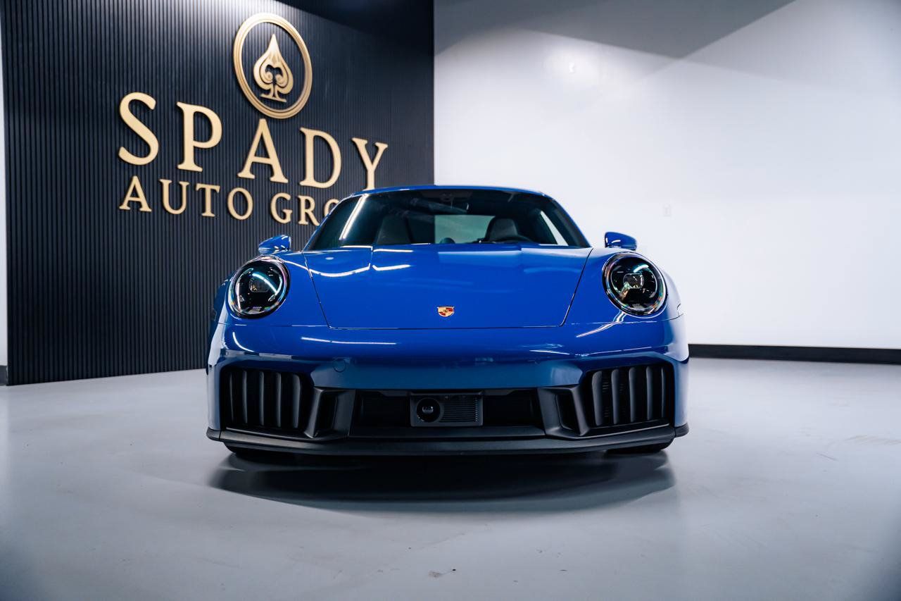 Used 2025 Porsche 911 GTS image 8