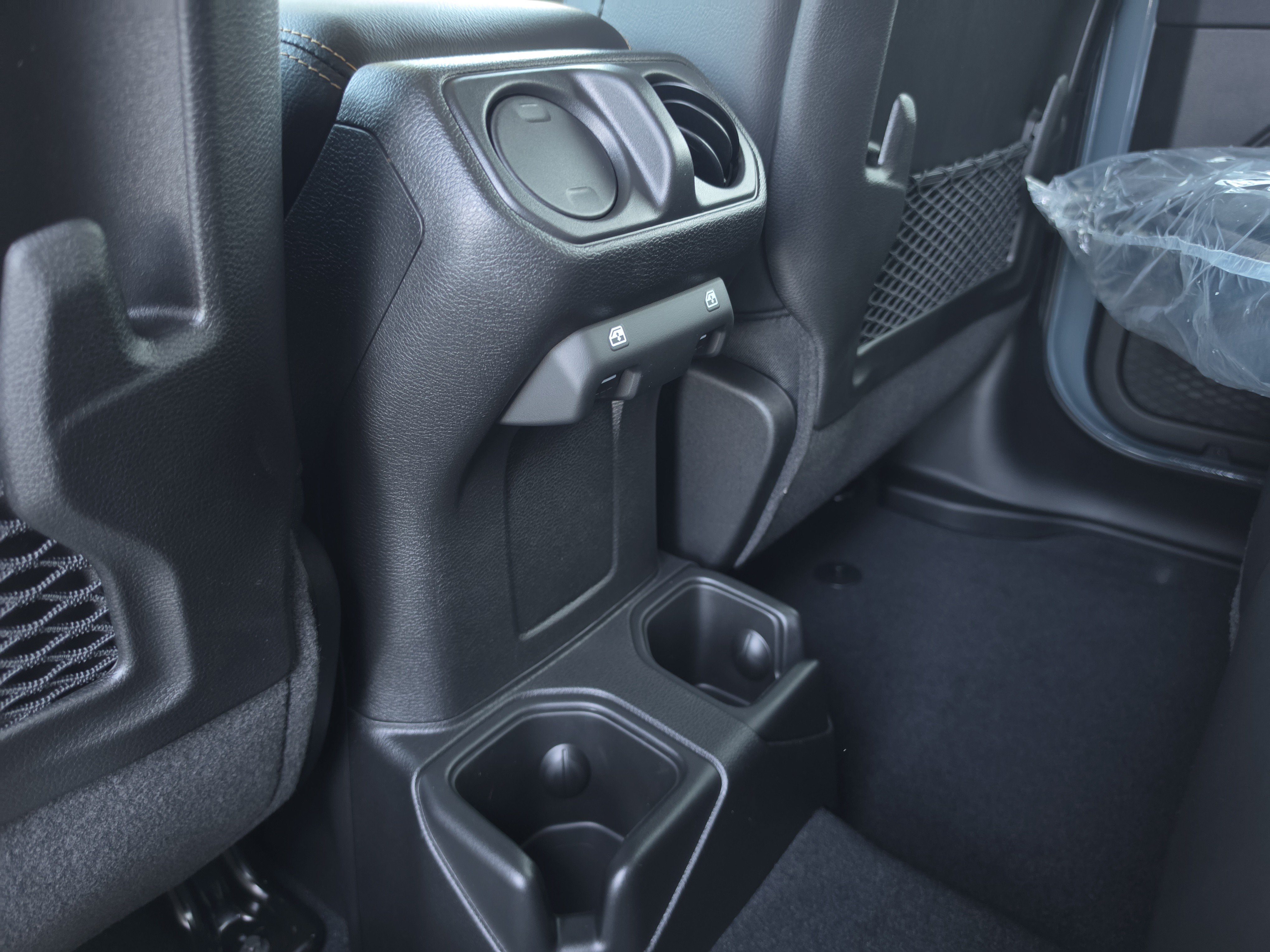 New 2026 Jeep Gladiator Sport AWD/4WD image 16