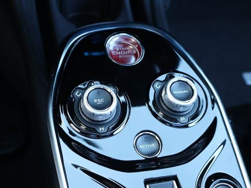 Used 2023 McLaren GT image 22