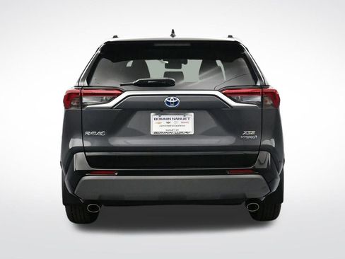 Used 2019 Toyota RAV4 XSE w/ Carpet Mat Package image 4