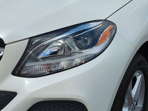 Used 2018 Mercedes-Benz GLE 350 image 10