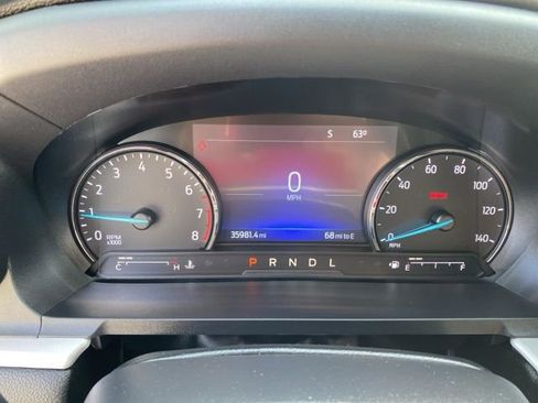 Used 2022 Ford Explorer XLT w/ Equipment Group 202A image 23