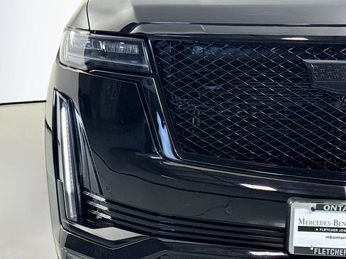 Used 2024 Cadillac Escalade Sport Platinum image 14