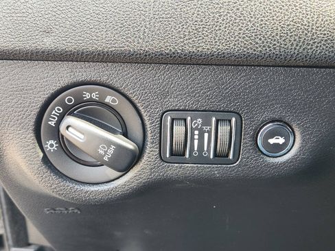 Used 2013 Chrysler 300 S AWD/4WD image 22