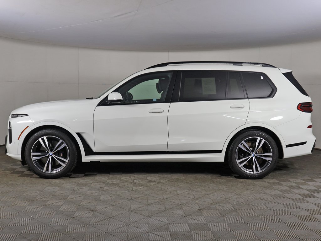 Used 2024 BMW X7 xDrive40i w/ M Sport Package AWD/4WD image 20