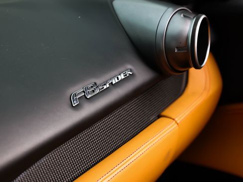 Used 2021 Ferrari F8 Tributo image 36