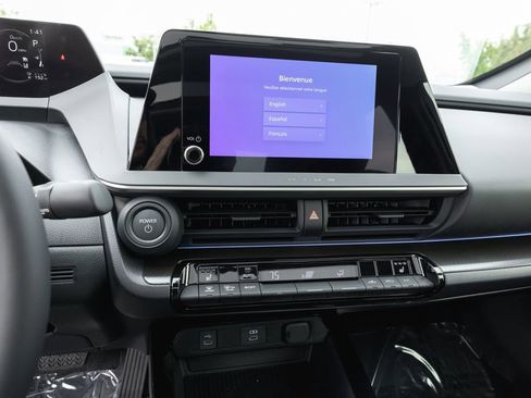 Used 2026 Toyota Prius Plug-In Hybrid image 18