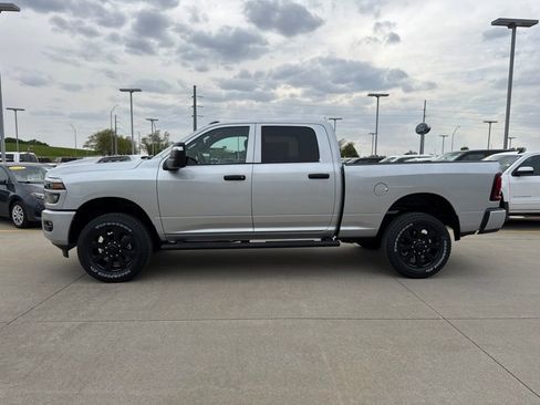 New 2026 RAM 2500 Tradesman AWD/4WD image 23
