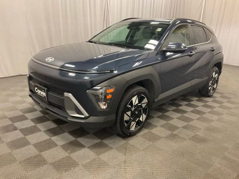 Used 2024 Hyundai Kona SEL image 3