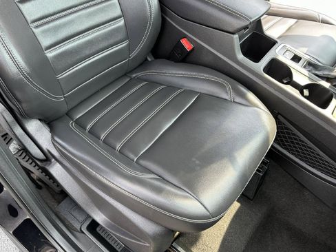 Used 2019 Ford Escape SEL AWD/4WD image 48