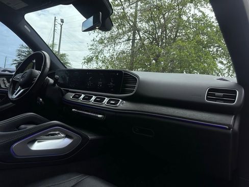 Used 2020 Mercedes-Benz GLE 350 4MATIC w/ Premium Package image 36