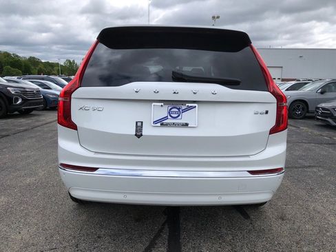 New 2025 Volvo XC90 B6 Plus w/ Protection Package Premier image 5