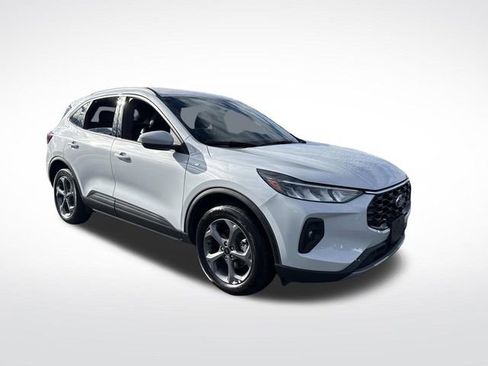 Certified 2025 Ford Escape ST-Line Select image 9