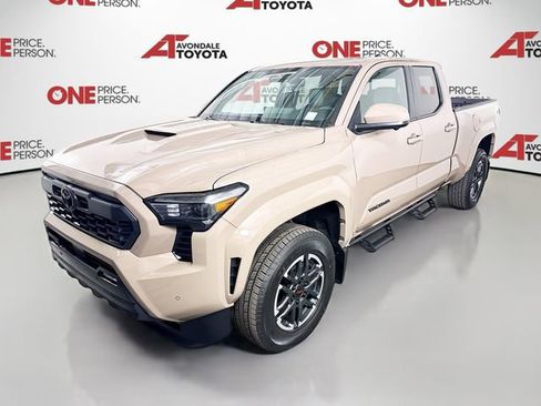Certified 2026 Toyota Tacoma TRD Sport image 3