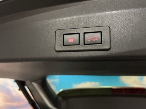 Certified 2023 Subaru Ascent Limited image 64