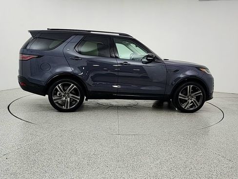 New 2026 Land Rover Discovery Limited Edition AWD/4WD image 4