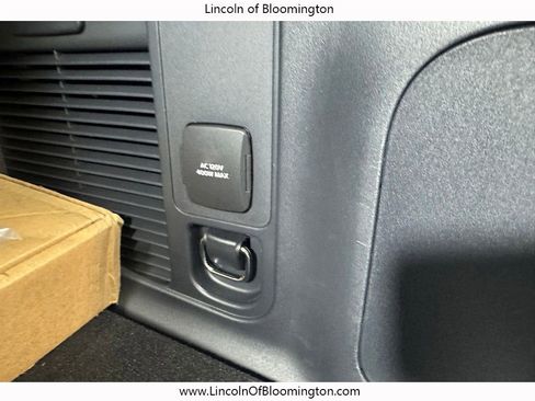 New 2026 Lincoln Navigator L Reserve AWD/4WD image 28
