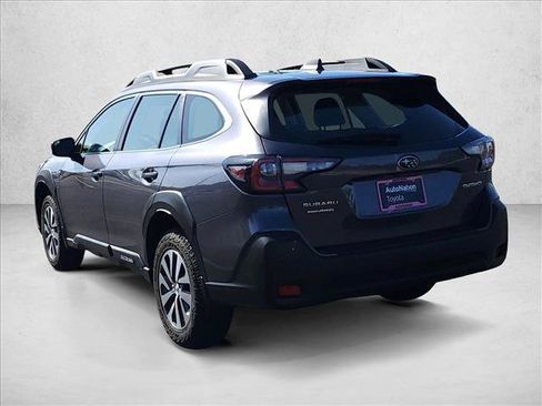 Used 2024 Subaru Outback AWD/4WD image 8