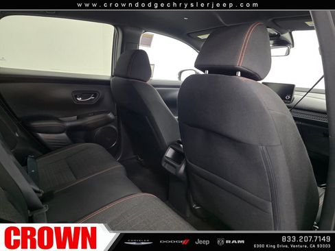 Used 2025 Honda HR-V Sport image 15