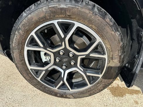 Used 2025 Ford Maverick Lariat AWD/4WD image 11