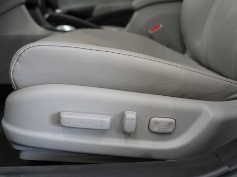 Used 2020 Acura ILX FWD image 27