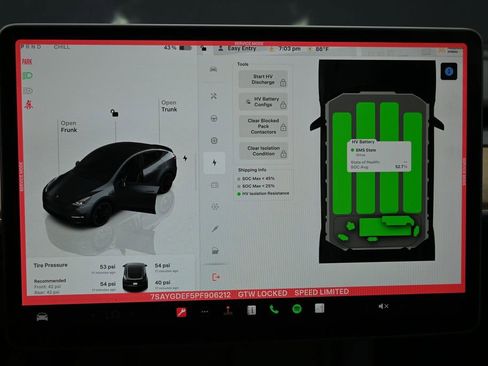 Used 2023 Tesla Model Y Performance image 21