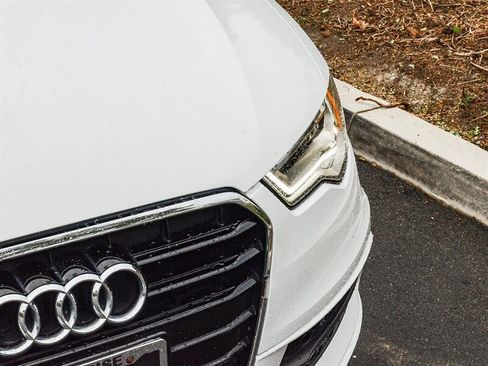 Used 2015 Audi A6 TDI Prestige w/ Prestige Package image 10