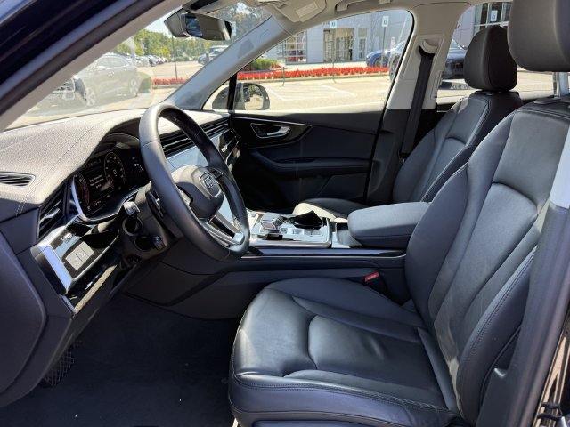 Used 2023 Audi Q7 2.0T Premium Plus w/ Premium Plus Package AWD/4WD image 22