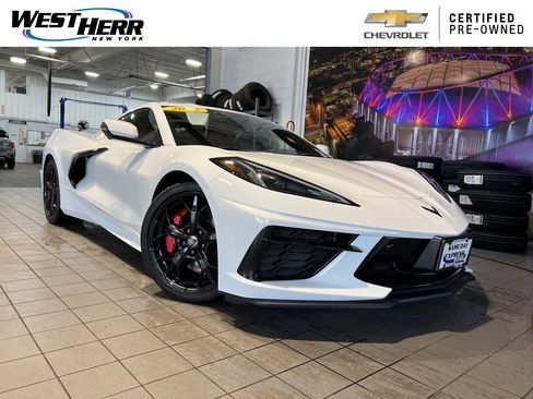 Certified 2022 Chevrolet Corvette Stingray Preferred Cpe w/ Z51 Performance Package image 1