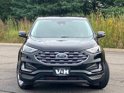 Used 2024 Ford Edge Titanium AWD/4WD image 29